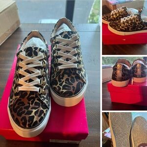 Lilly Pulitzer Leopard Print Women's Sneakers Size 9.5 Originally $148